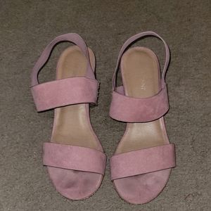 Pre- Loved 9W Lane Bryant Sandals